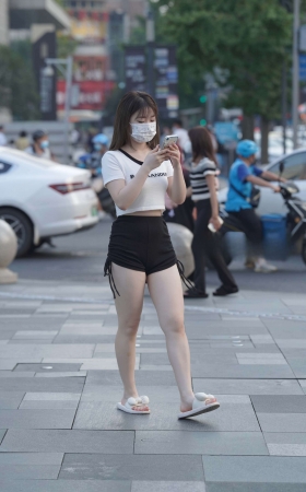 娇小女孩~ [21P]