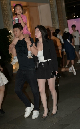 魅力丝腿超短裙高跟轻熟朲槭 [18P]