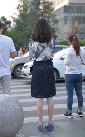 爱穿肉丝的贤妻3A1732[621M]