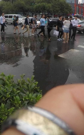 帅气短发也性感 [16P]