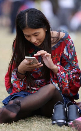 No610 美女气质是有的，就是肤色偏黑