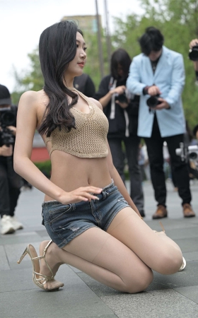 热裤丝袜小吊带