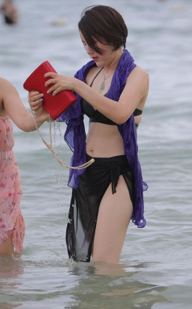 海边性感de辣妈 [15P]