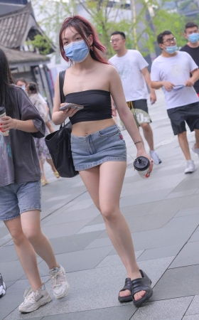 牛仔短裙MM [25P]