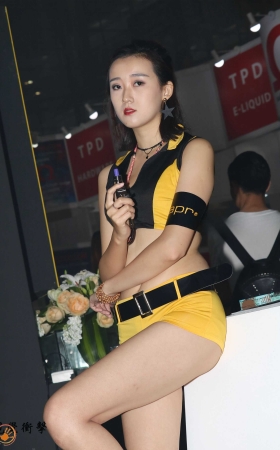 靓丽模特 黄色热裤 [15P]