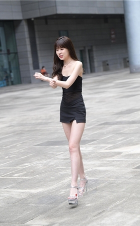 黑裙小姐姐(172P)