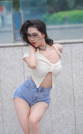 热舞女孩