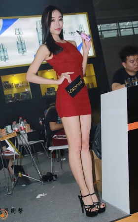 红色包臀裙 黑高跟 模特 [13P]