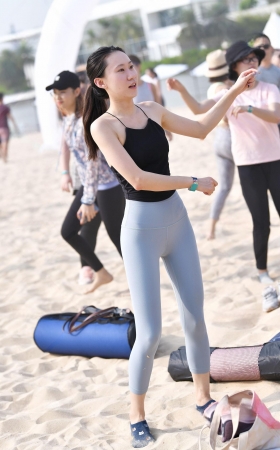 玩的好开心啊 [23P]