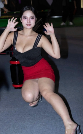 LB110-179P 杭州台球展-爆乳小模特是诺诺诺诺 15P