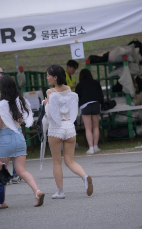 热裤闺蜜