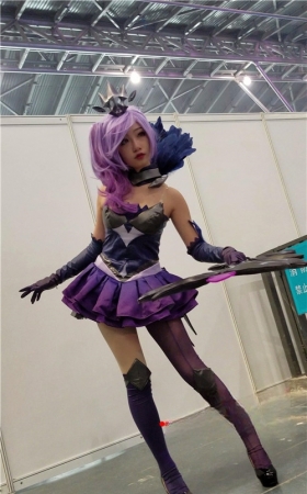 coplay街拍妹子