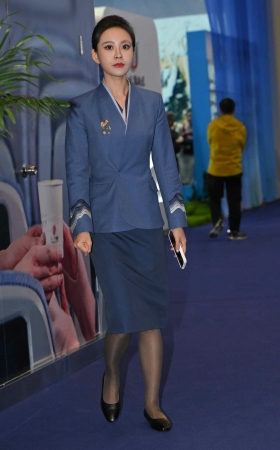 SH25-146-96√山东航空-她是最美的一个了吧哈哈哈哈 11P