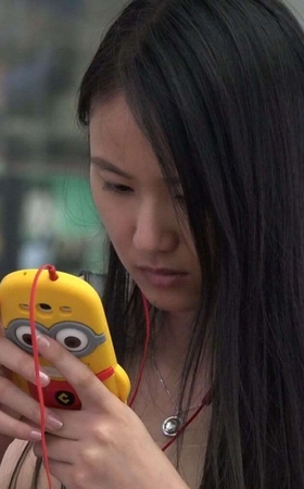 4K – 长裙妹子 [2.82 GB/MP4]