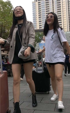4K 街拍美腿性感大美女