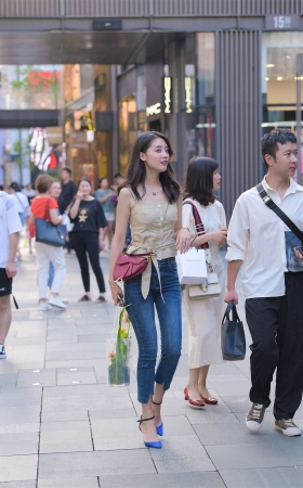 温婉优雅牛仔裤