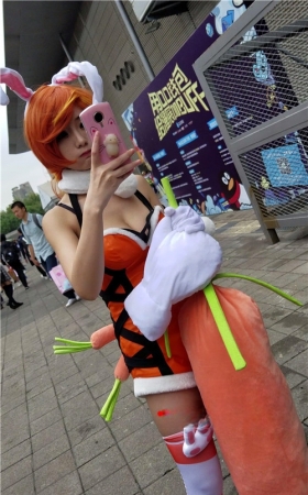 漂亮的coplay小妹