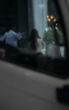 等车 [10P]