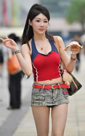 26615-20-92√笔直美腿网红-不知其名 12P