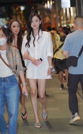 长腿美女 [23P]