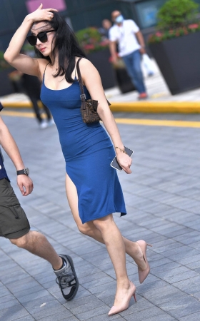 兰色短裙高跟 [21P]