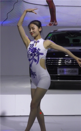车展上的精彩表演