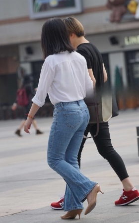 高跟翘臀喇叭裤 [14P]
