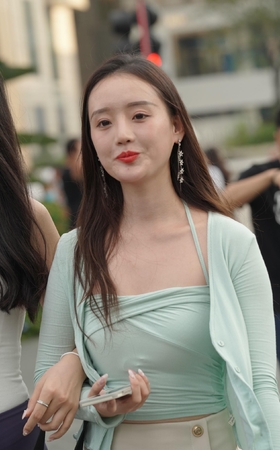 出水芙蓉 真美
