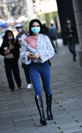 (补档)长腿大眼妖娆妹