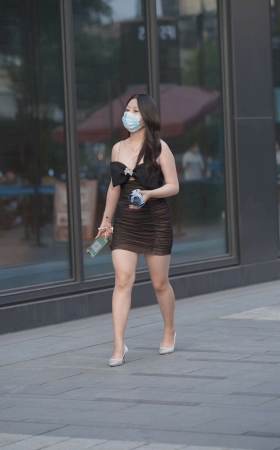 吊带裙美女 [20P]