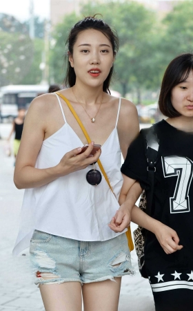 10-10 吊带白衣 [15P]