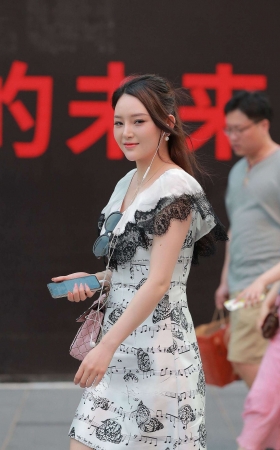 B19、动人心弦的笑容 [23P]