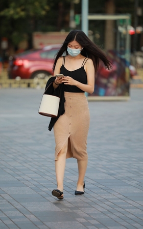 性感包臀裙美眉