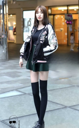 大长腿高丝袜的魅力 [10P]