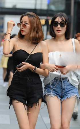 亭亭玉立的姐妹花 [30P]