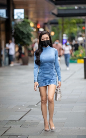 韵味的包臀裙美少妇