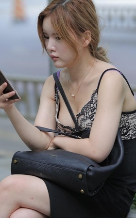 寂寞的她，你是否想上前撩她3A056[50P-539M]