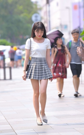 清纯靓丽大长腿 [15P]