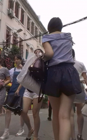 短裙美腿知性大姐姐