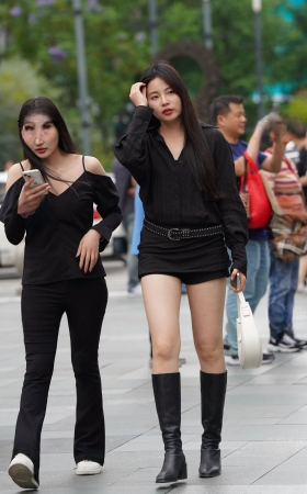 240511-8 70p