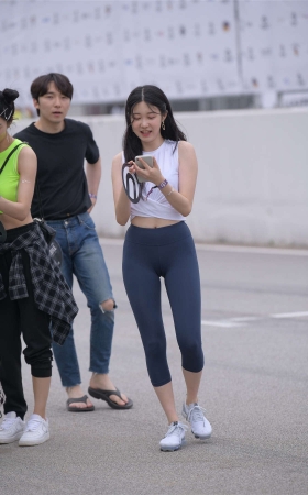 甜美可爱蓝色瑜伽服