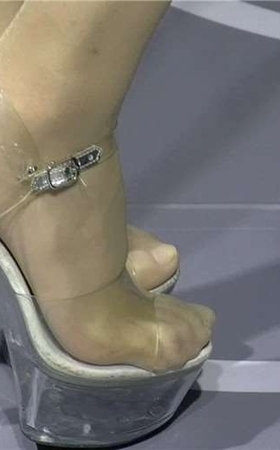 4K 车展性感水晶高跟鞋靓模