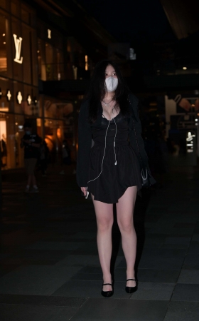 搭讪美腿小姐姐 [22P]