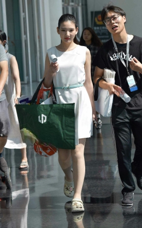 街拍气质美女裙装穿搭/ 26-257-37 8P