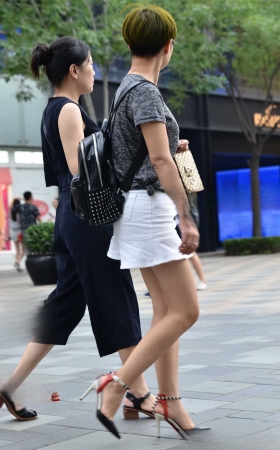 16.9.15 短发，A裙，高跟 [19P]