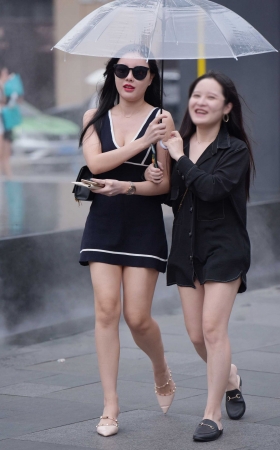 夏天 好热 [12P]