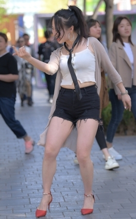 狂野**