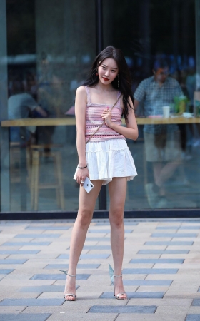 蝴蝶高跟，美腿美女~ [12P]