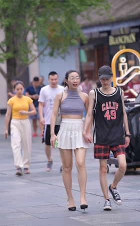 清凉妹子高清原图