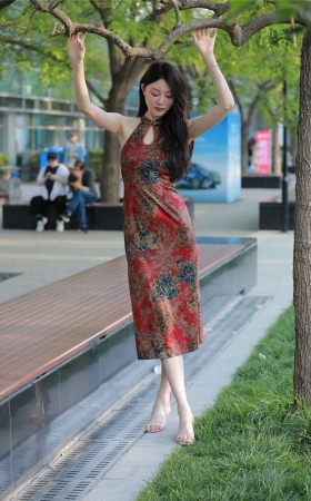 中式旗袍美女